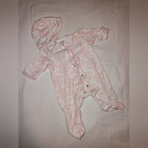 Little Me newborn onesie - Picture 1 of 2